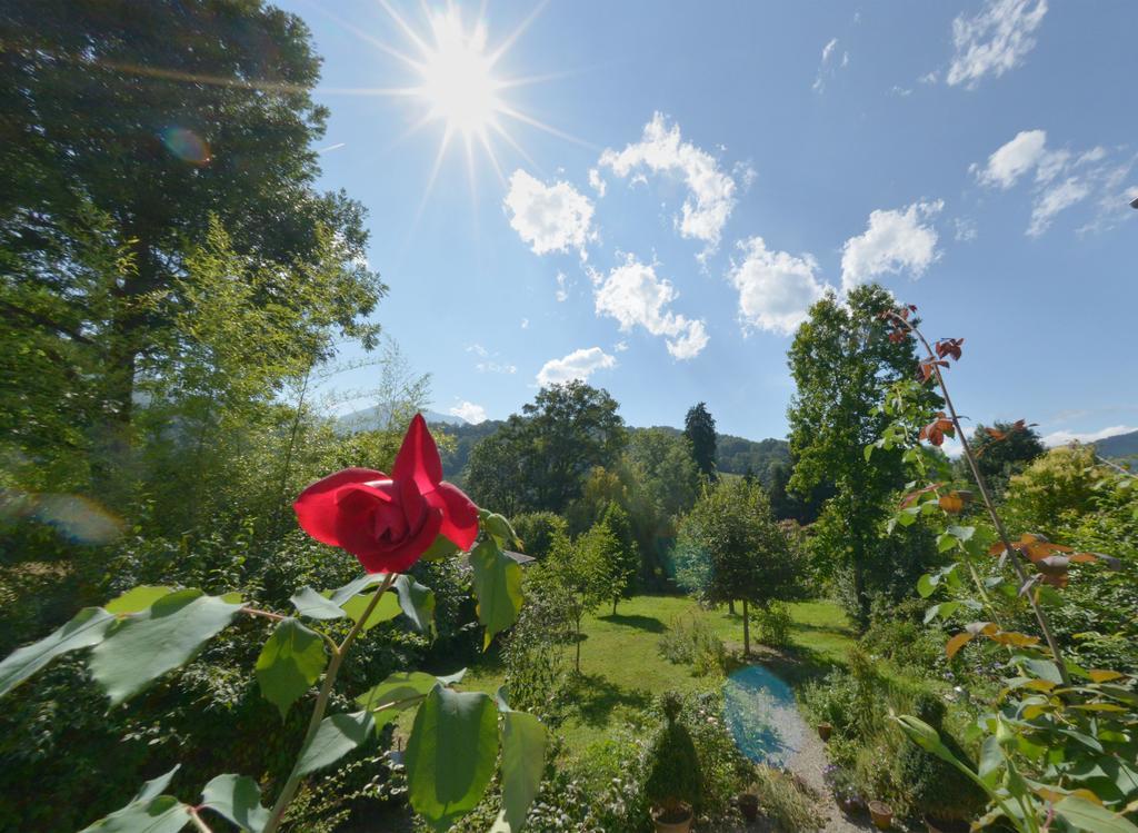 Residence Crone Castillon-en-Couserans ภายนอก รูปภาพ