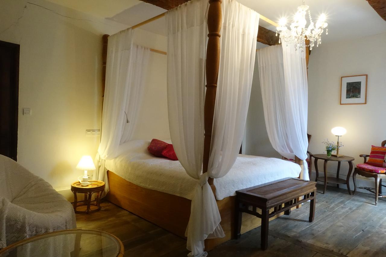 Residence Crone Castillon-en-Couserans ภายนอก รูปภาพ